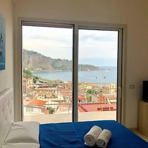 Taormina Wonderful Solarium , Giardini Naxos Italy