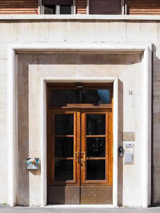 C'Est La Vie Suites Rome